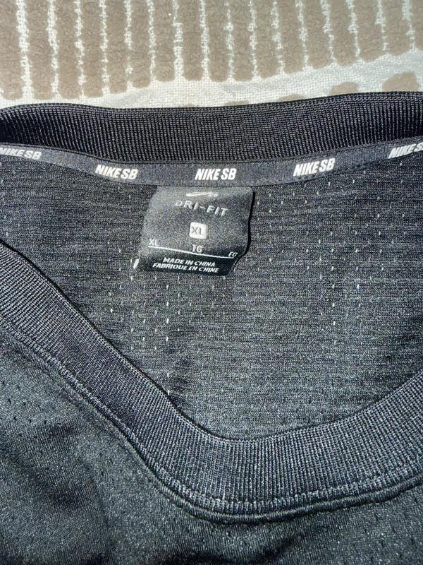 Nike Dri-Fit - Image 2