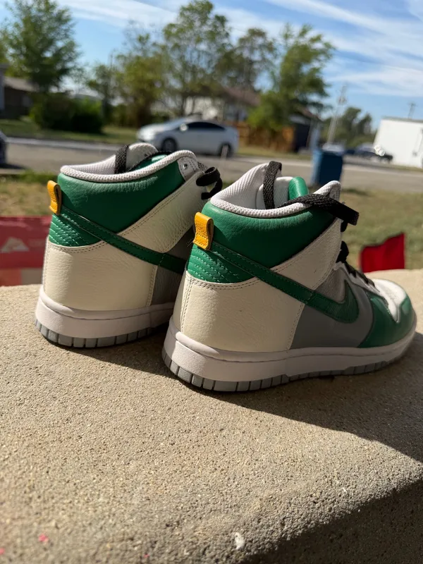 Nike Dunk Women’s High - Image 2