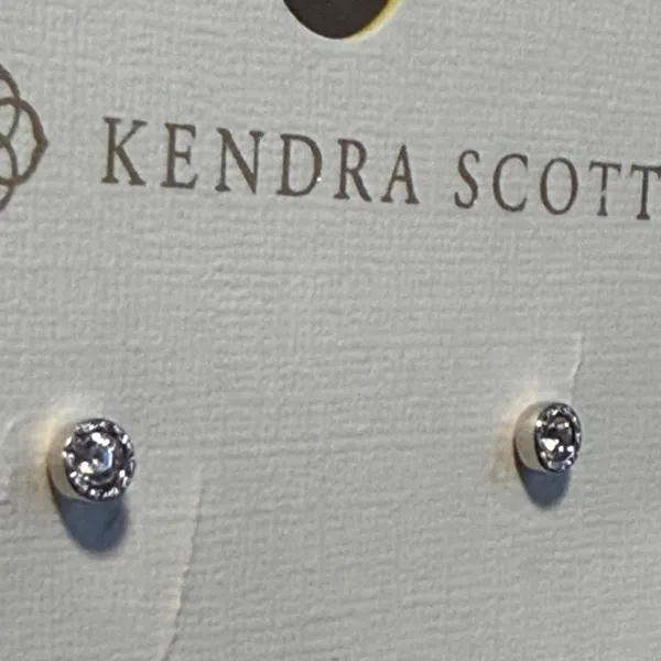 Kendra Scott Iris Rhodium over brass Silver Stud Earrings New - Image 3
