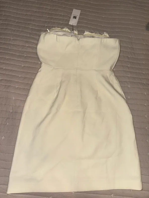 NWT ASTRA the label cream melani lace peakaboo mini dress - Image 5