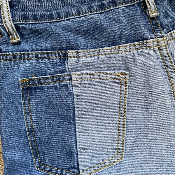 Forever 21 Two Tone Patchwork Raw Hem Jeans Size Medium - Image 6