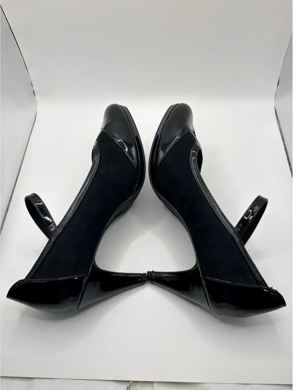 Dexflex Comfort Black Pump Pointed Toe Faux Suede Patent Ankle Strap Heels 8.5 - Image 2