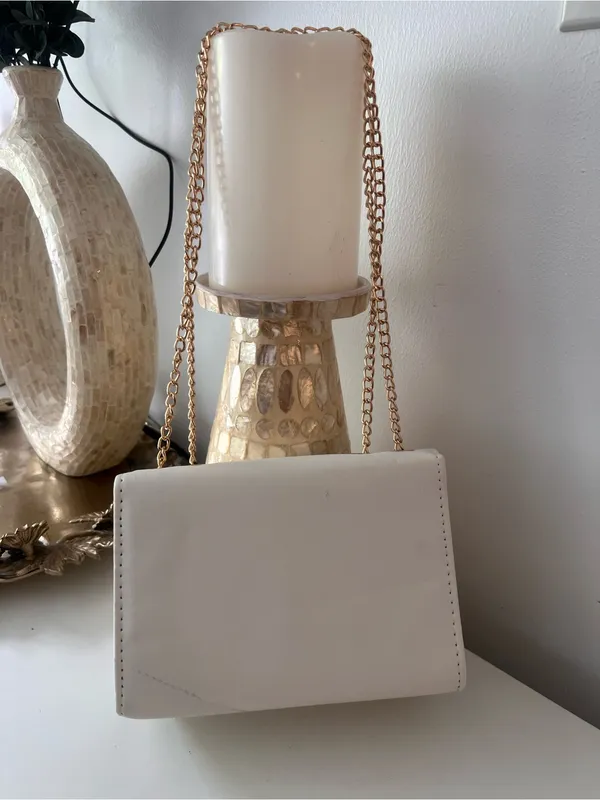 White Chain - Image 6