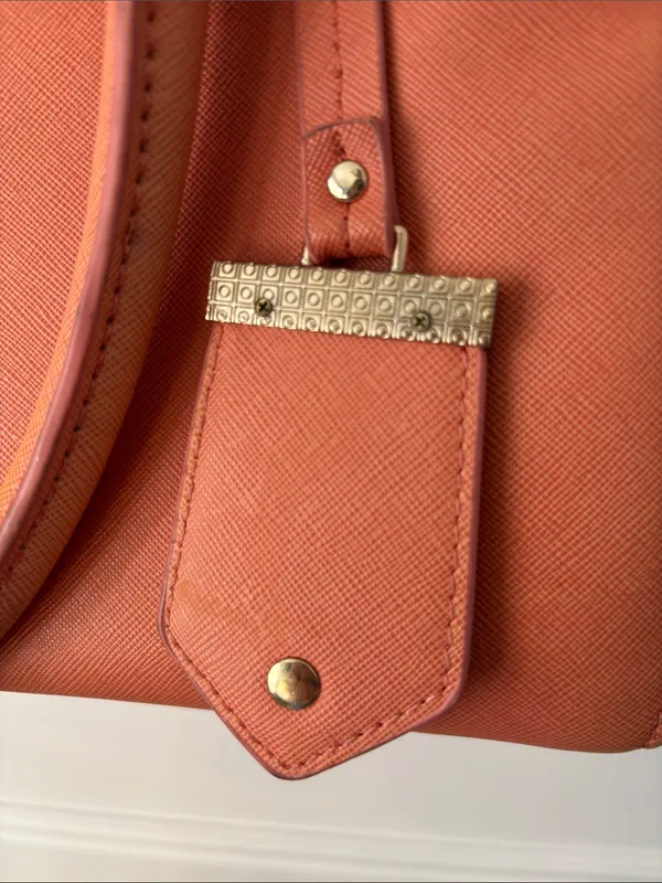 Guess Coral Destiny Shoulder Strap Handbag Faux Leather Minimalist Travel Preppy - Image 7
