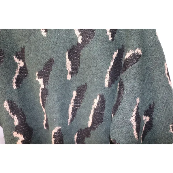 Lumière Green Leopard Print Knit Crewneck Sweater - Image 3