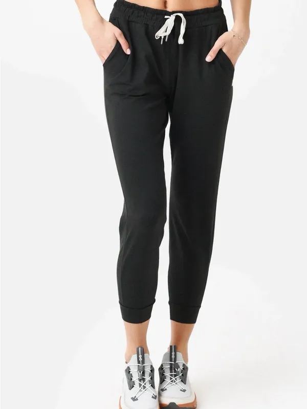 Vuori performance joggers tapered leg pants black heather medium - Image 3