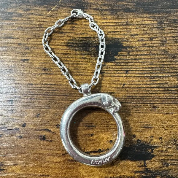 Cartier Silver Metal Panther Circle Keychain Bag Charm Engraved Pendant - Image 9