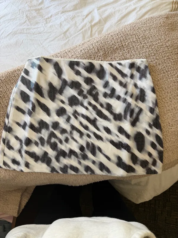 Ophira Sequin Mini Skirt - Giana White - Image 2