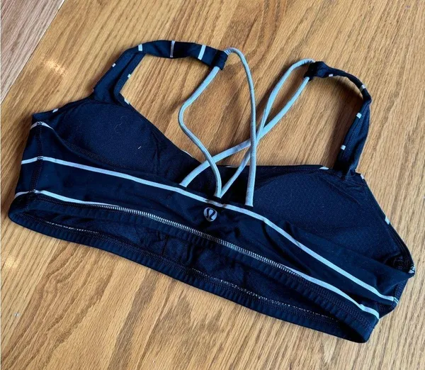 Lululemon sports bra - Image 2