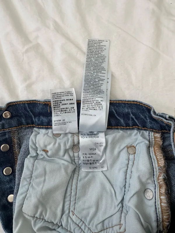 Levi’s 501 Shorts - Image 5
