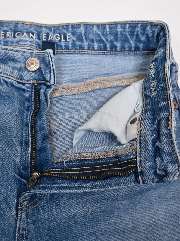 American Eagle Women's 2 Long Distressed Straight Leg Mom Jean - Image 8