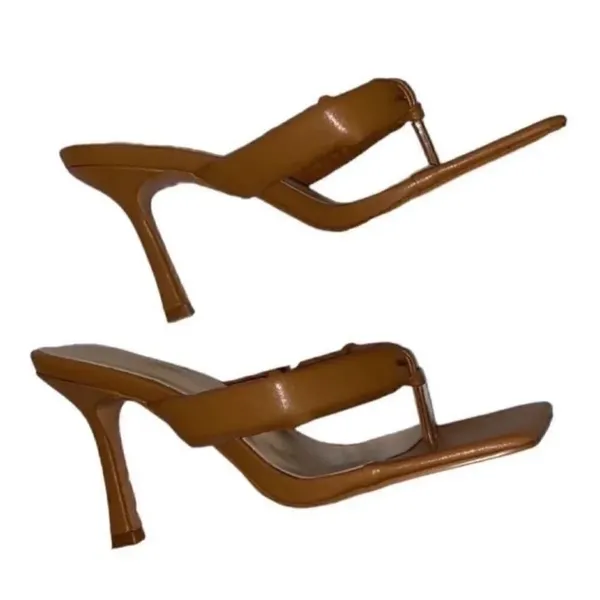 PrettyLittleThing Padded Brown Square Mouth Thong Sandals(Size 5) - Image 7