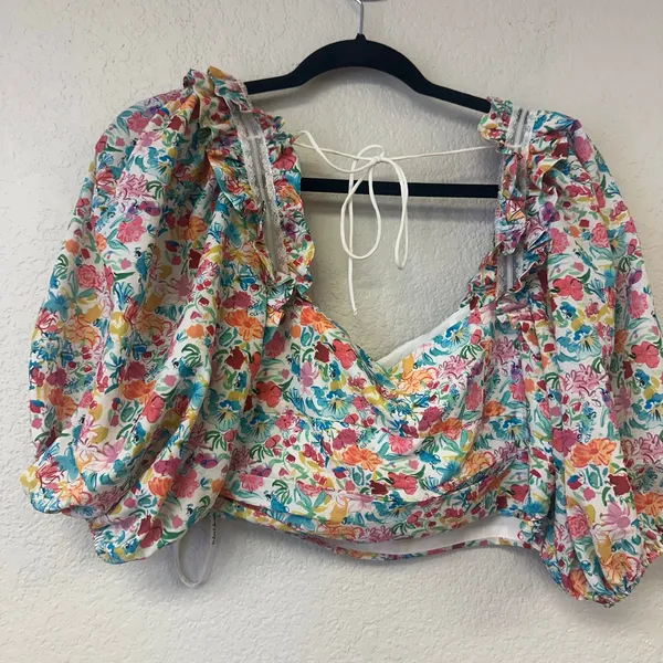 For Love & Lemons Floral Claude Puff Sleeve Crop Top Pink Blue Size Large - Image 5