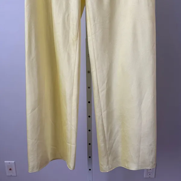 Vince sz L Yellow Satin Wide Leg High Waist Trousers Pants‎ Luxury Resortwear - Image 3