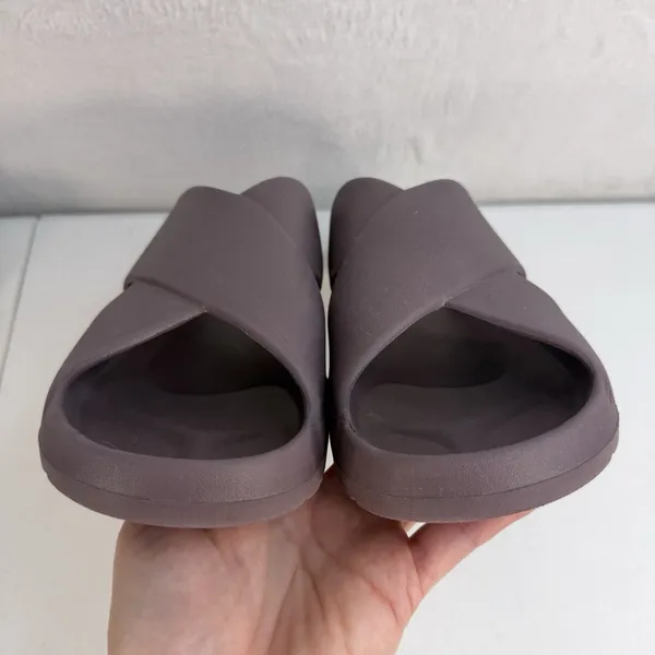 Gap Women's 10 Criss-Cross Pillow Pool‎ Slides Sandals Platform Peppercorn Brown - Image 8
