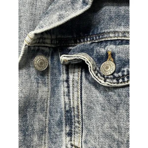 Free People Women's Rumors Cropped Denim Jean Jacket - Light Wash / Size Small - Image 4