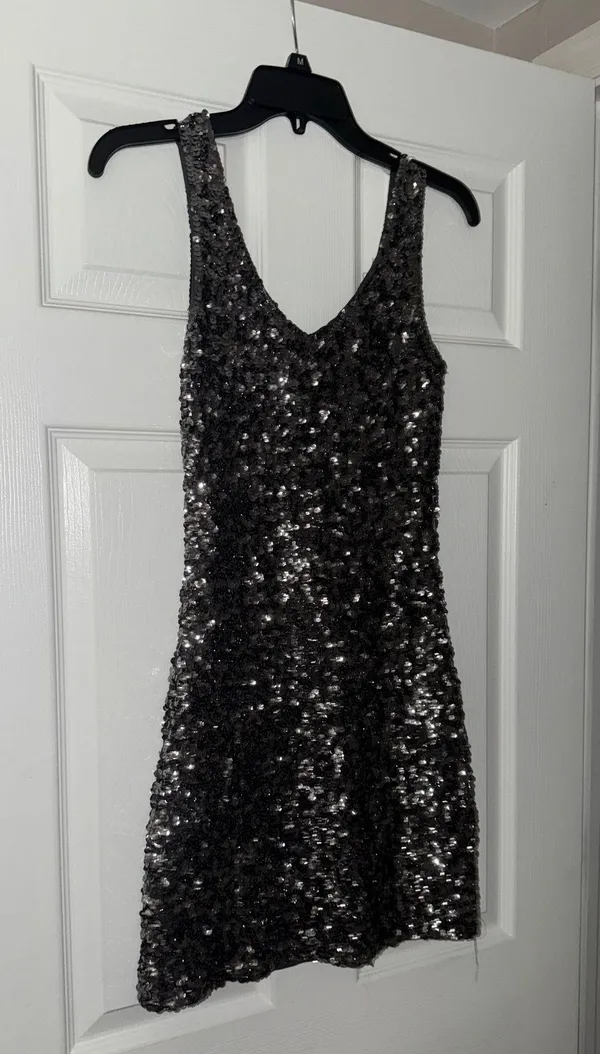 Amazon Silver Sequin Dress - Image 2