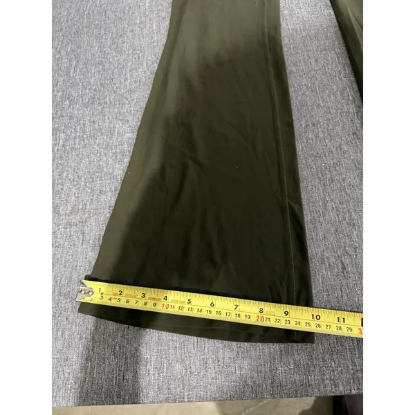 Lululemon Women's High Rise Flare Yoga Pants Olive Green Align Material Sz 6 - Image 2