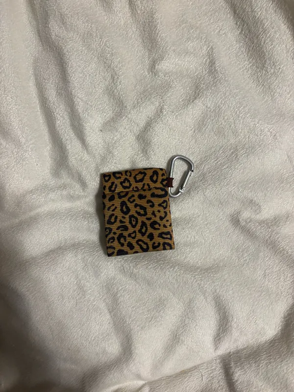 Thread Wallets Leopard print threads wallet - Image 3