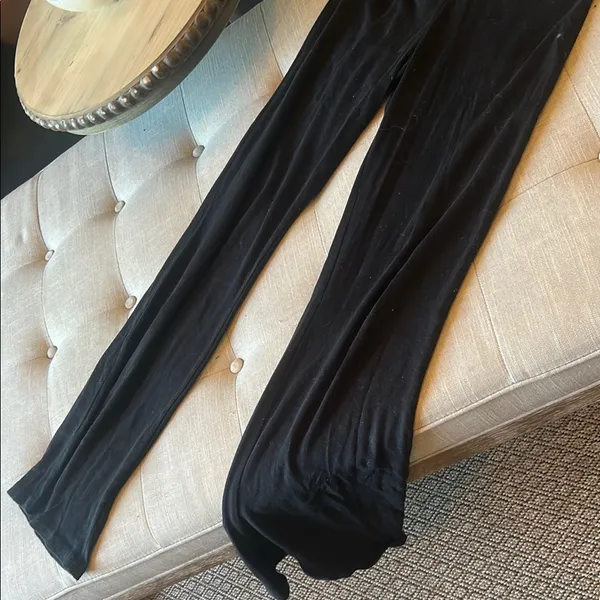 Bebe Vintage Black Denim Embellished Bum Size Small - Image 3