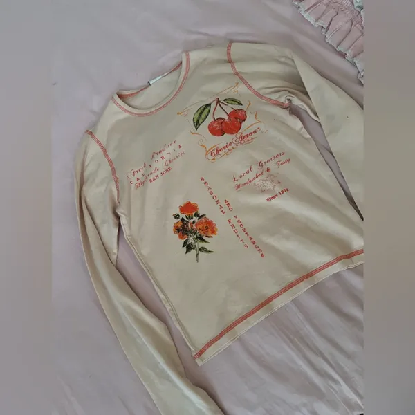 Urban Outfitters Cherie Amour Long Sleeve Baby Tee - Image 4