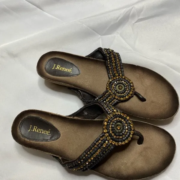 J. Renee size 10m beaded wedge sandals. Great for casual or dressy! - Image 5