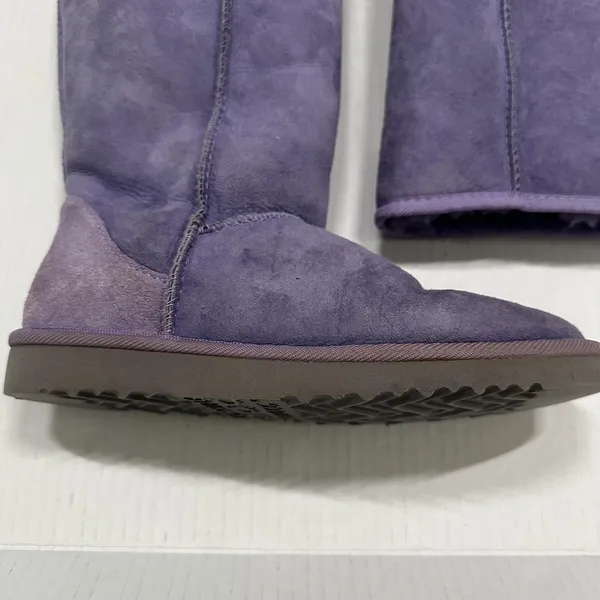 UGG Australia Classic Tall 5815 Boots Womens 5 Purple Sheepskin Lined‎ Winter - Image 2