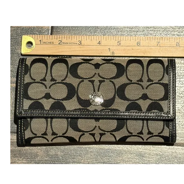 Vintage Coach Signature C Jacquard Trifold Wallet Black Leather Long Checkbook - Image 4