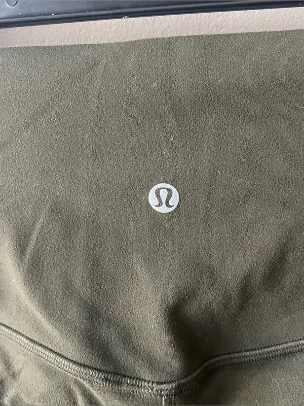 Lululemon Sage Green High Rise Align Leggins 25” Inseam Size 4 - Image 3