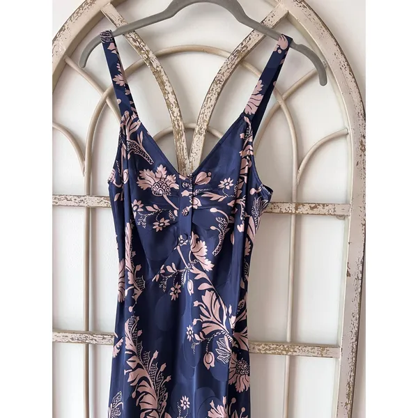 J.‎ Crew Collection Silk Midi Dress in Baroque Floral Size 2 Navy Pink - Image 3