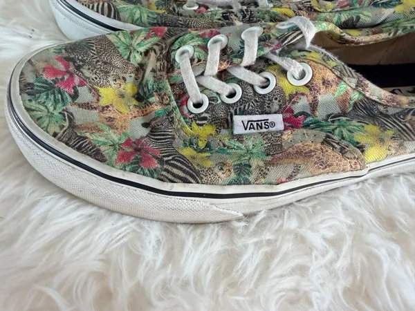 Vans Authentic Kenya Africa Jungle Safari Animal Print Sneakers - Image 2