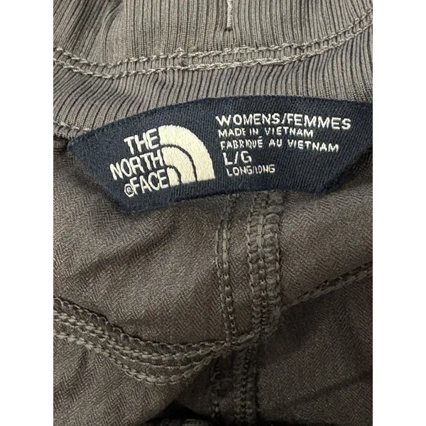 The North Face Shorts Womens L‎ Black Nylon Elastic Waist 8 Inseam Hiking Gym - Image 9