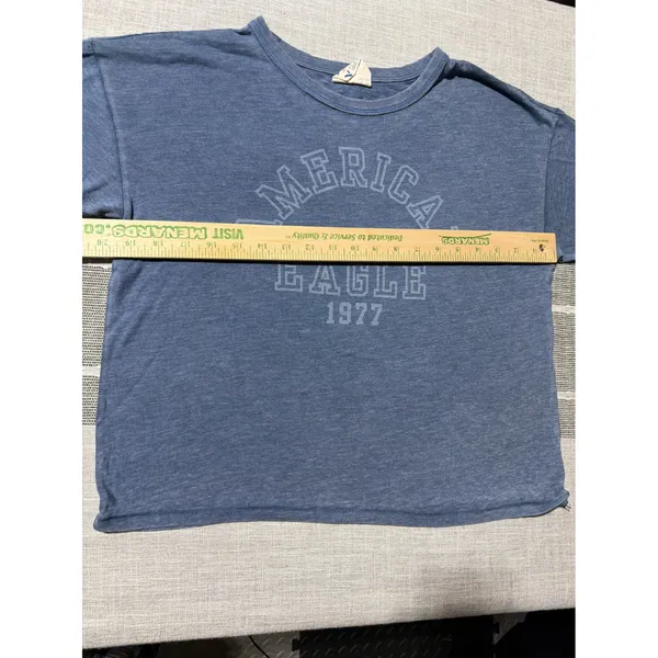 American Eagle Vintage Vault Blue Graphic Tee Shirt Womens Small 1977 Varsity‎ - Image 3