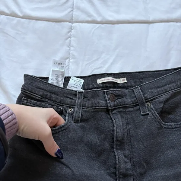 Levis Black Womens Size W30 L27 High Waisted Mom Jeans Gothic Grunge Vampire‎ - Image 5