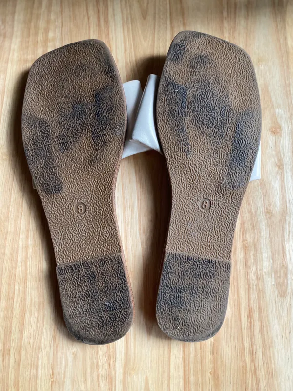 Forever 21 White Sandals - Image 5