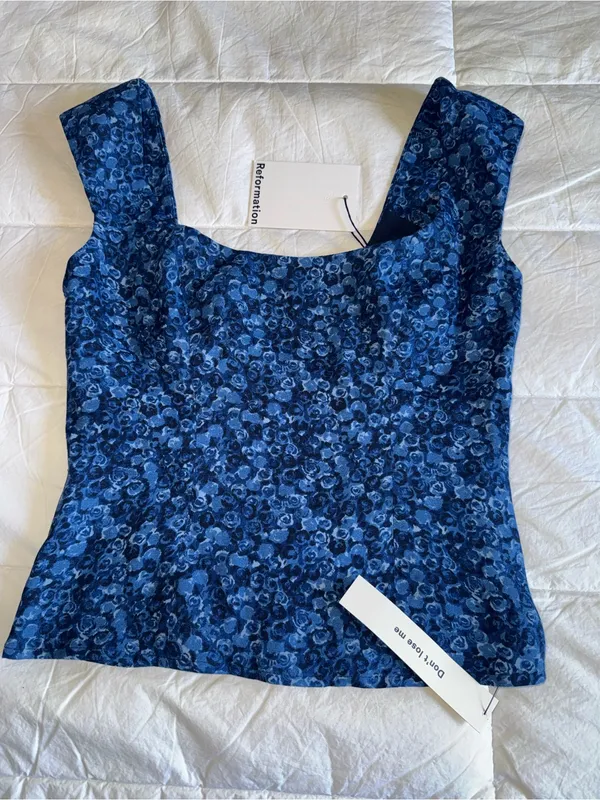 Reformation Blue Floral Square-Neck Crop Top - Image 3