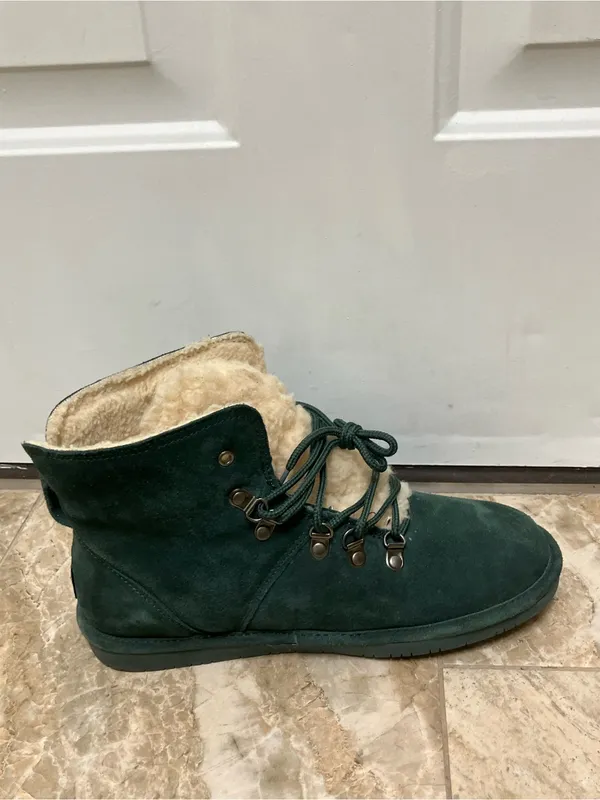 BEARPAW Kerri Boots Suede & Wool Lace-up with NeverWet Green Size 12 - Image 4