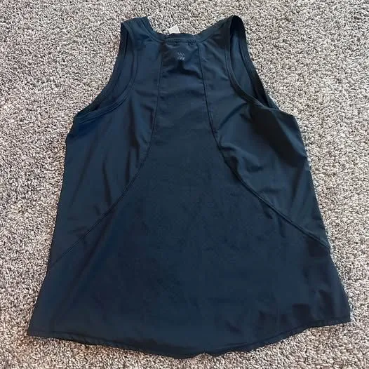 Target all in motion black tank - Image 2