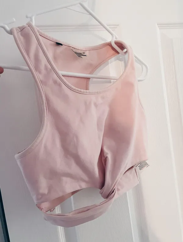 Gymshark cropped workout tank - Image 4