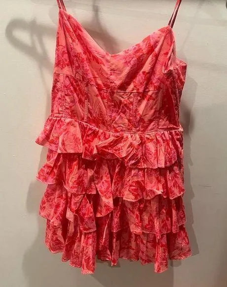 Olivaceous dress size M adjustable straps sorry for the wrinkles negotiable - Image 2