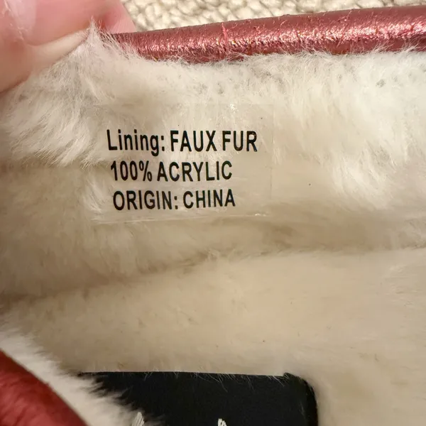 NEW CLARKS Faux‎ Fur Moccasin Slippers size 9 Metallic Red - Image 5