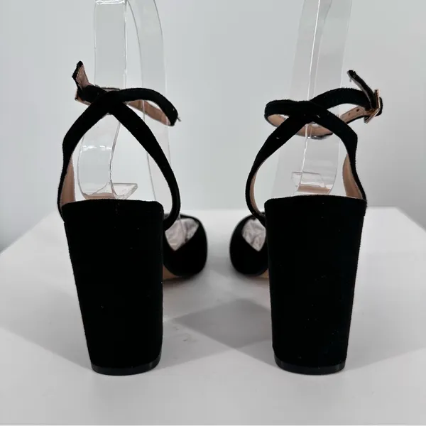 Journee Tyyra Ankle Strap Pump in Black size 6 Block Heel Pointed Toe - Image 7