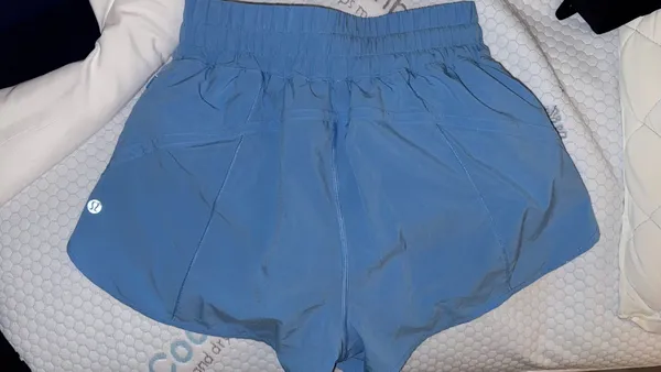 Lululemon Track That Shorts 3" High-Rise - Image 3