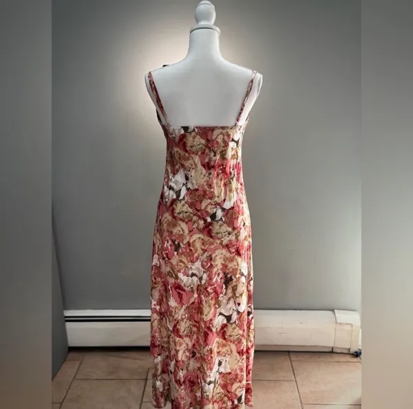SALE! Pink Floral Unbranded Drape Front Maxi Dress Size M EUC - Image 2