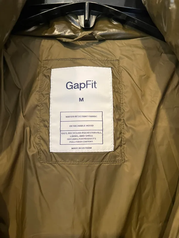 Gap Puffer Jacket - Image 5
