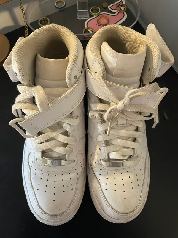 Nike AIR FORCE 1 HIGH TOPS - Image 2