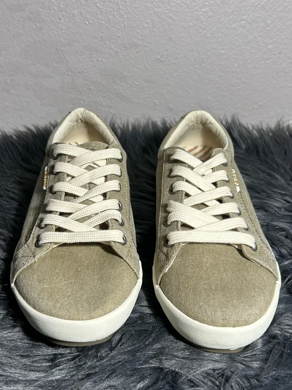 Taos Footwear Star Oat Wash Canvas Beige Canvas Lace-Up Women's Sneaker Size 8.5 - Image 4