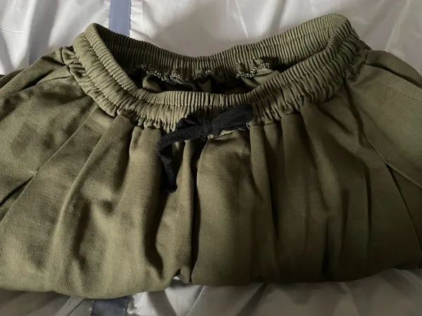 Olive Green Cargo Pants Size XXL - Image 3