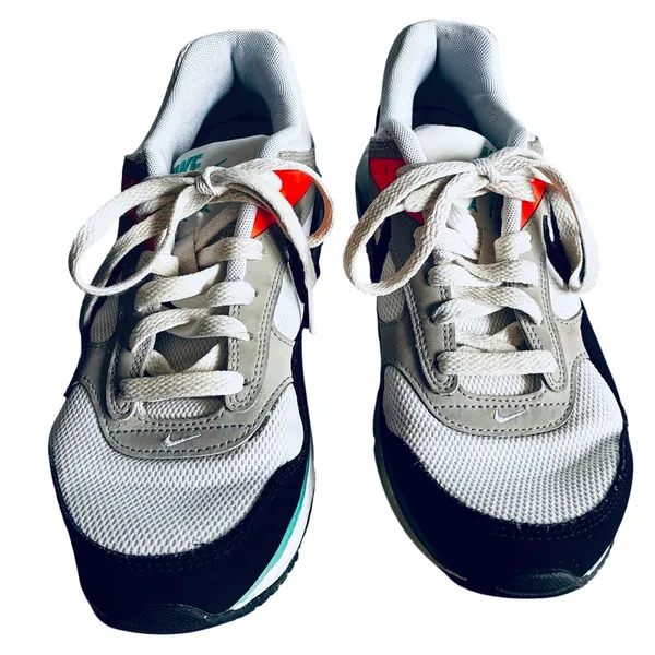 Nike Air Max Wright Women’s 7.5 White Black Orange Teal Retro Sneakers - Image 3