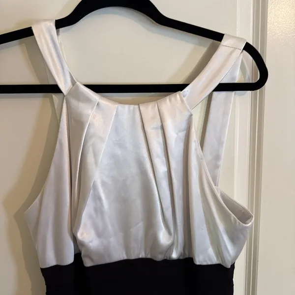 Xscape Cocktail Dress W White Satin Halter And Black Pencil Bottom Size 10 - Image 2